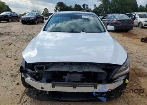 2017 Genesis G80 Base из США, поврежденный, VIN KMHGN4JE5HU176155